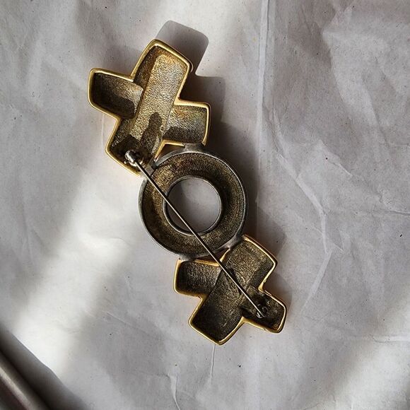 Vintage E. Pearl Erwin Gold Silver Two Tone XOX Brooch Pin Large matte Finish - Picture 6 of 7